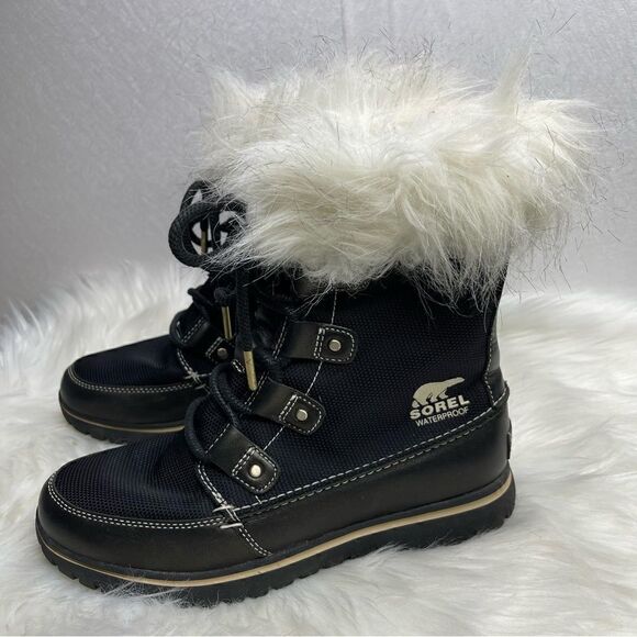Sorel Cozy Joan X Celebration Lace Up Winter Boots 7 - Picture 1 of 7